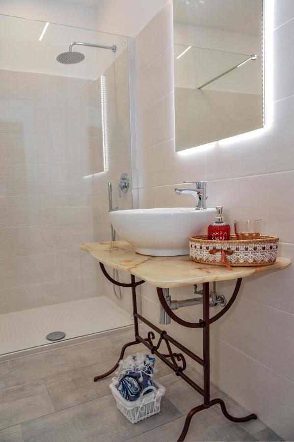 Bed and Breakfast Casa Lele Noto Zewnętrze zdjęcie