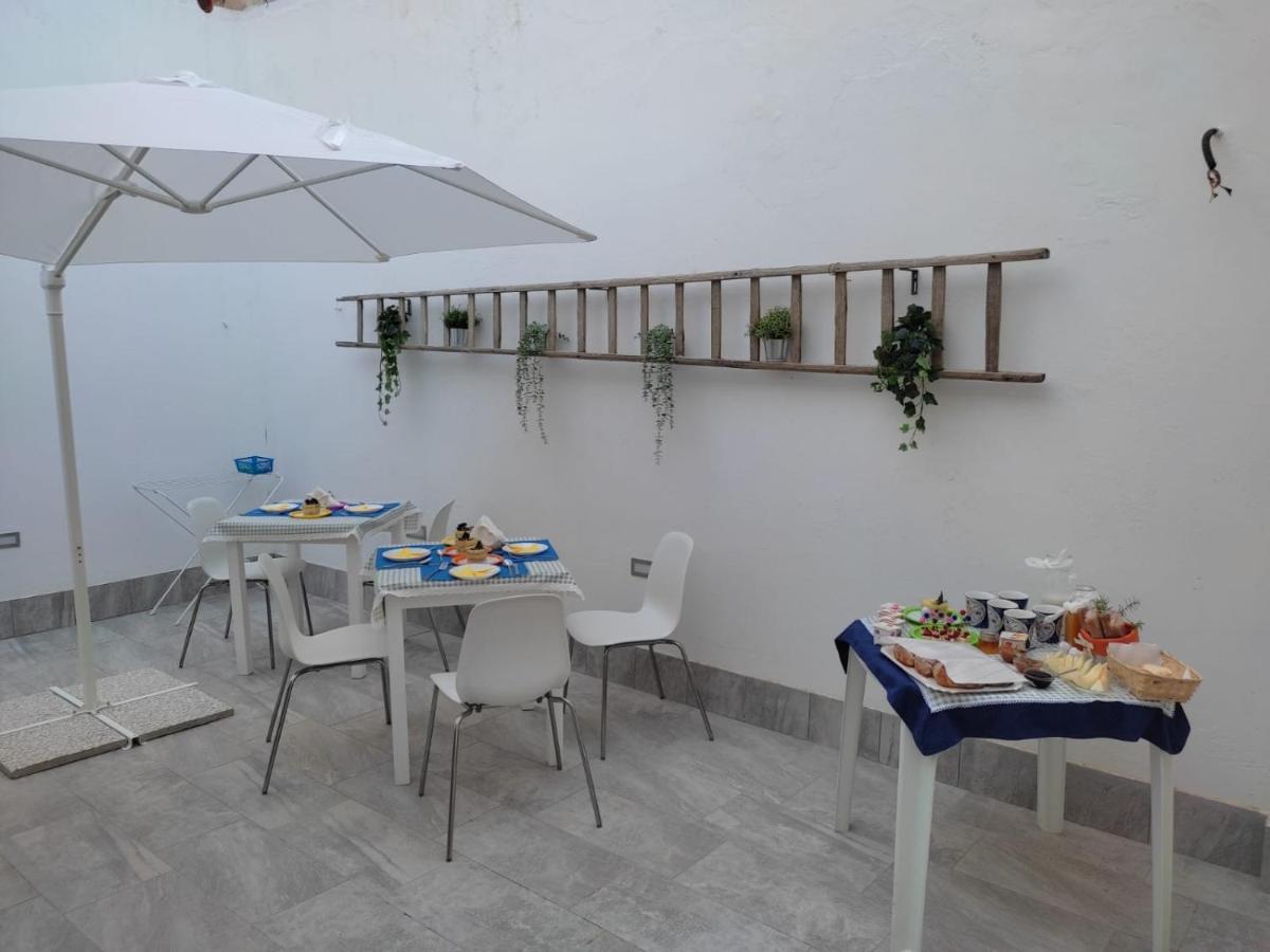 Bed and Breakfast Casa Lele Noto Zewnętrze zdjęcie